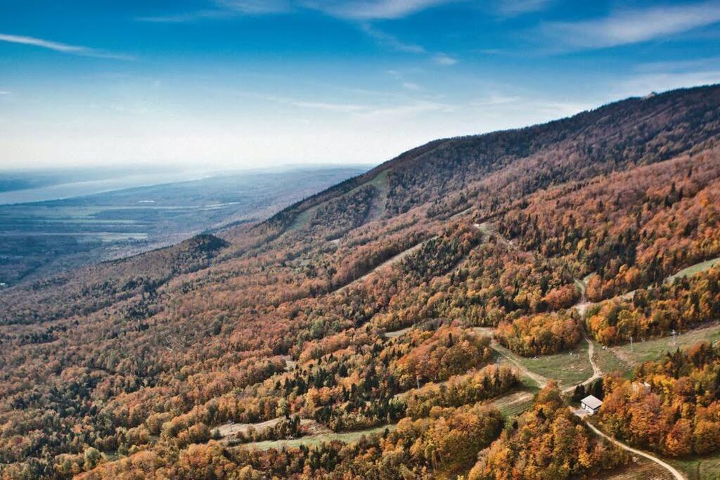 Initial - Sommet - Mont-Sainte-Anne Villa Beaupré Buitenkant foto